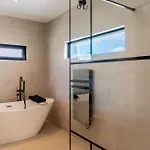فيلة Monegasque Elegance & Exclusive Seaside Getaway