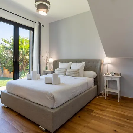 Monégasque Elegance&private Pool Villa