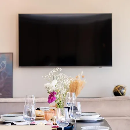 Villa Monégasque, élégance Et Modernité