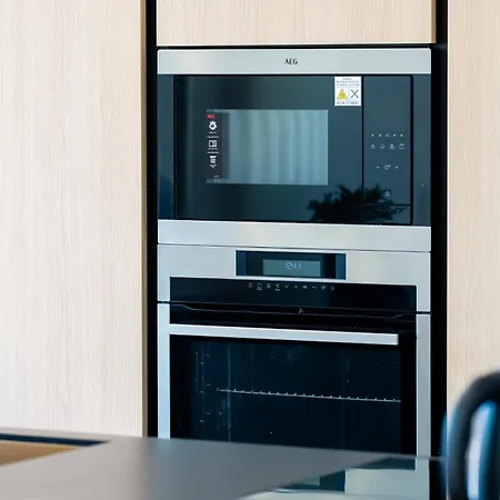 Villa Monégasque, élégance Et Modernité Sérignan