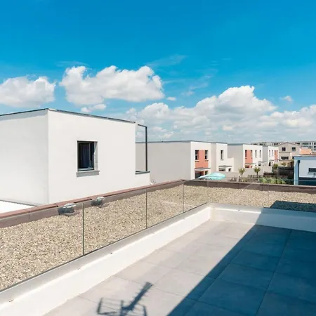 Villa Monégasque, élégance Et Modernité *