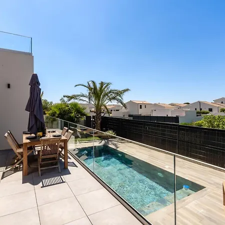 Monegasque Elegance & Exclusive Seaside Getaway