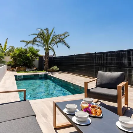 Monegasque Elegance & Exclusive Seaside Getaway Sérignan