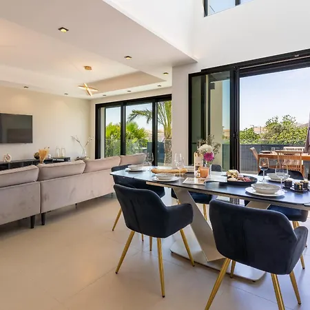 Villa Monegasque, Elegance Et Modernite