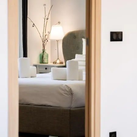 Villa Monegasque, Elegance Et Modernite *
