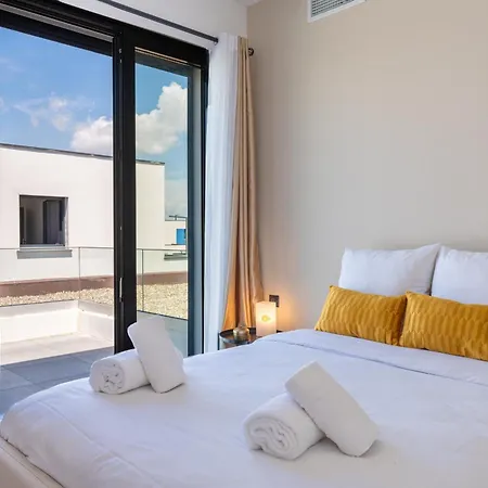 Villa Monegasque, Elegance Et Modernite Serignan